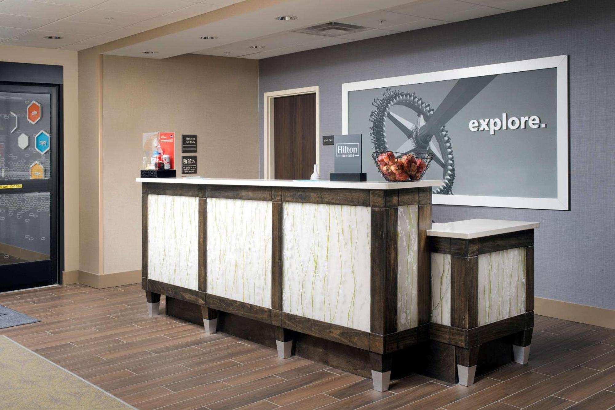 Hampton & Lackland Afb Seaworld Hotel San Antonio